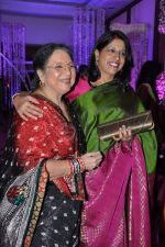 Tabassum at Sunidhi Chauhan_s wedding reception at taj lands end in Bandra, Mumbai on 26th April 2012 (10).JPG